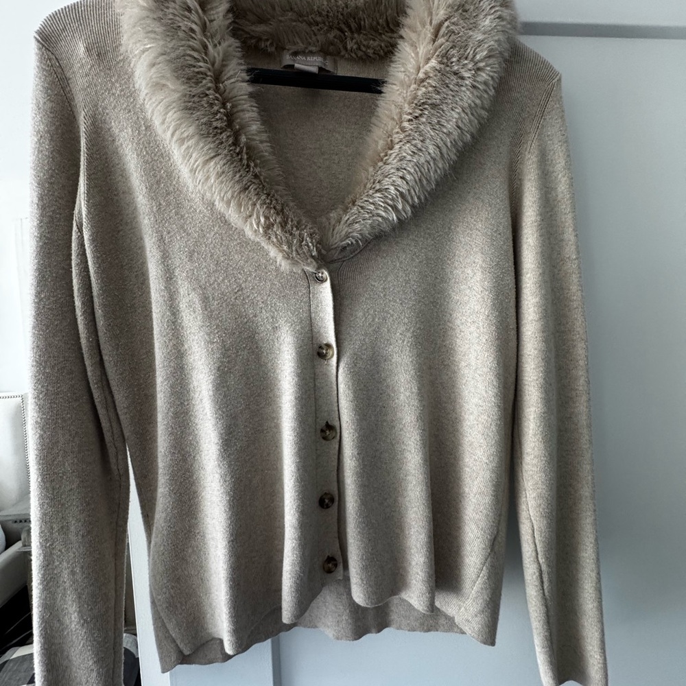 Banana Republic Taupe Button-Front Sweater with Faux-Fur Collar